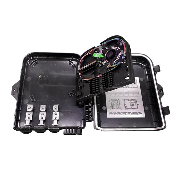 Relay protection circuit protection configuration