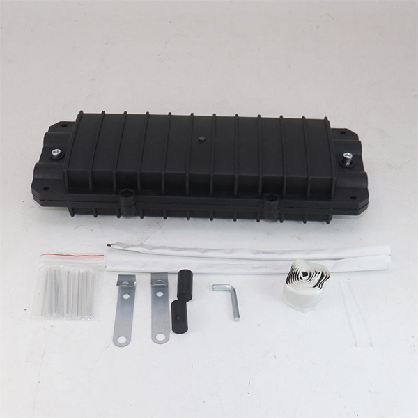 Grounding of outdoor landscape distribution box
