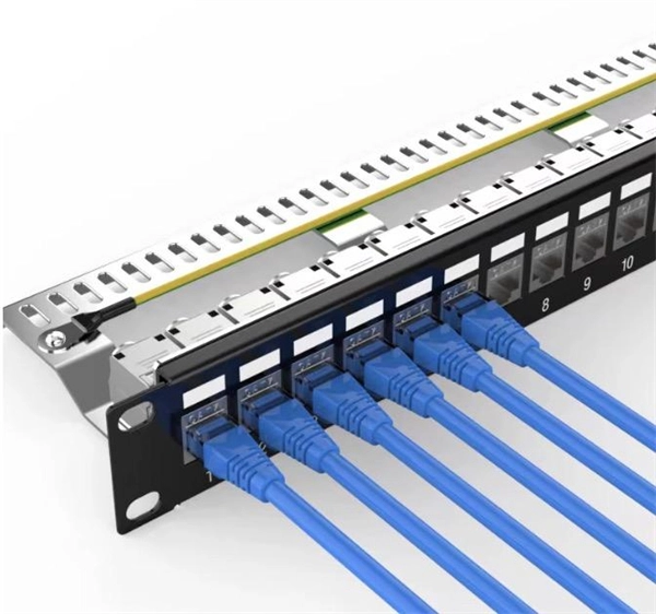 What are the fireproofing and sealing methods for cable trays