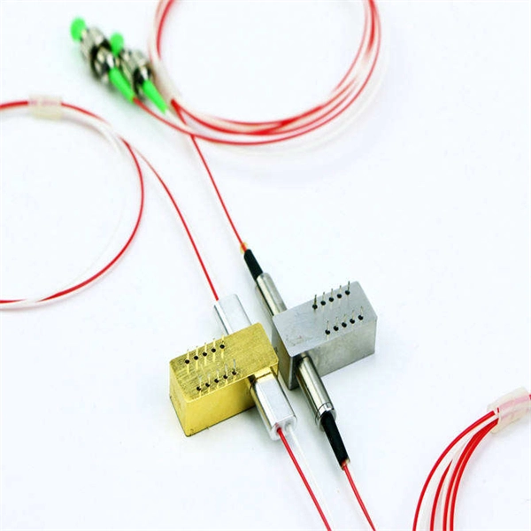 What is the thickness of fiberglass cable trays in Fiji