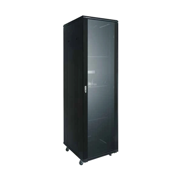 Total size of data center power distribution box