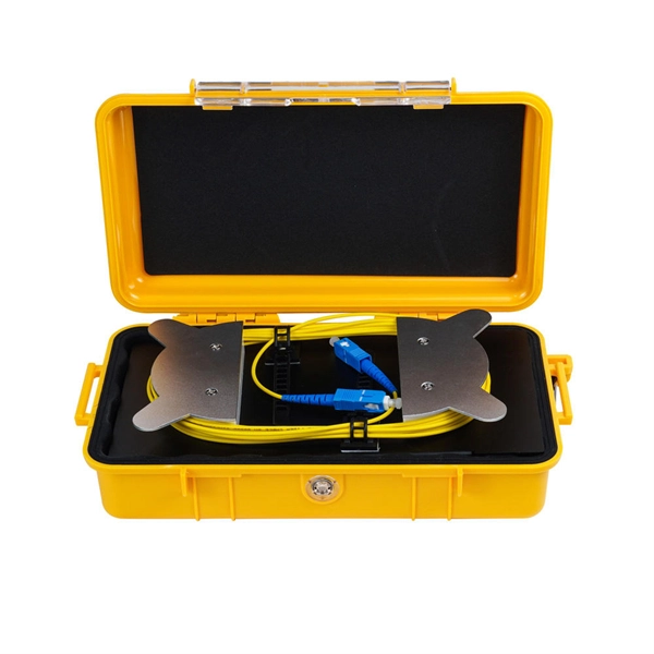 Power supply for monitoring cabinets and network cabinets